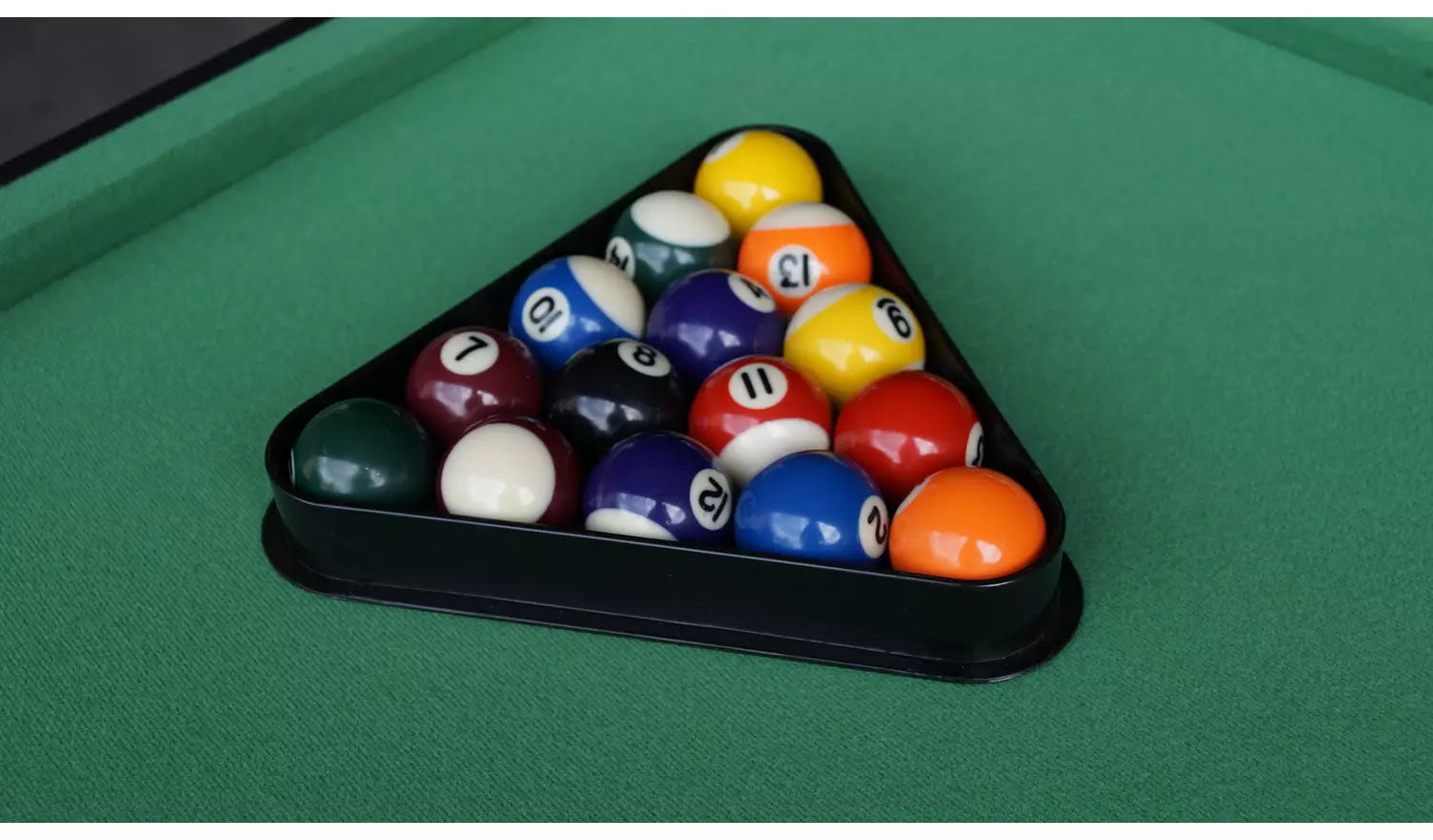 Gamesson 3ft 6 UCLA Pool Table